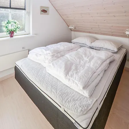 Marina Fiskenaes 度假居 *