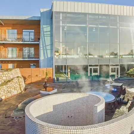 Marina Fiskenaes 加斯庭